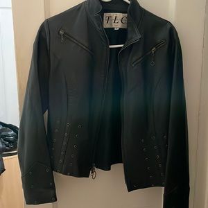 Twin’s leather Collection